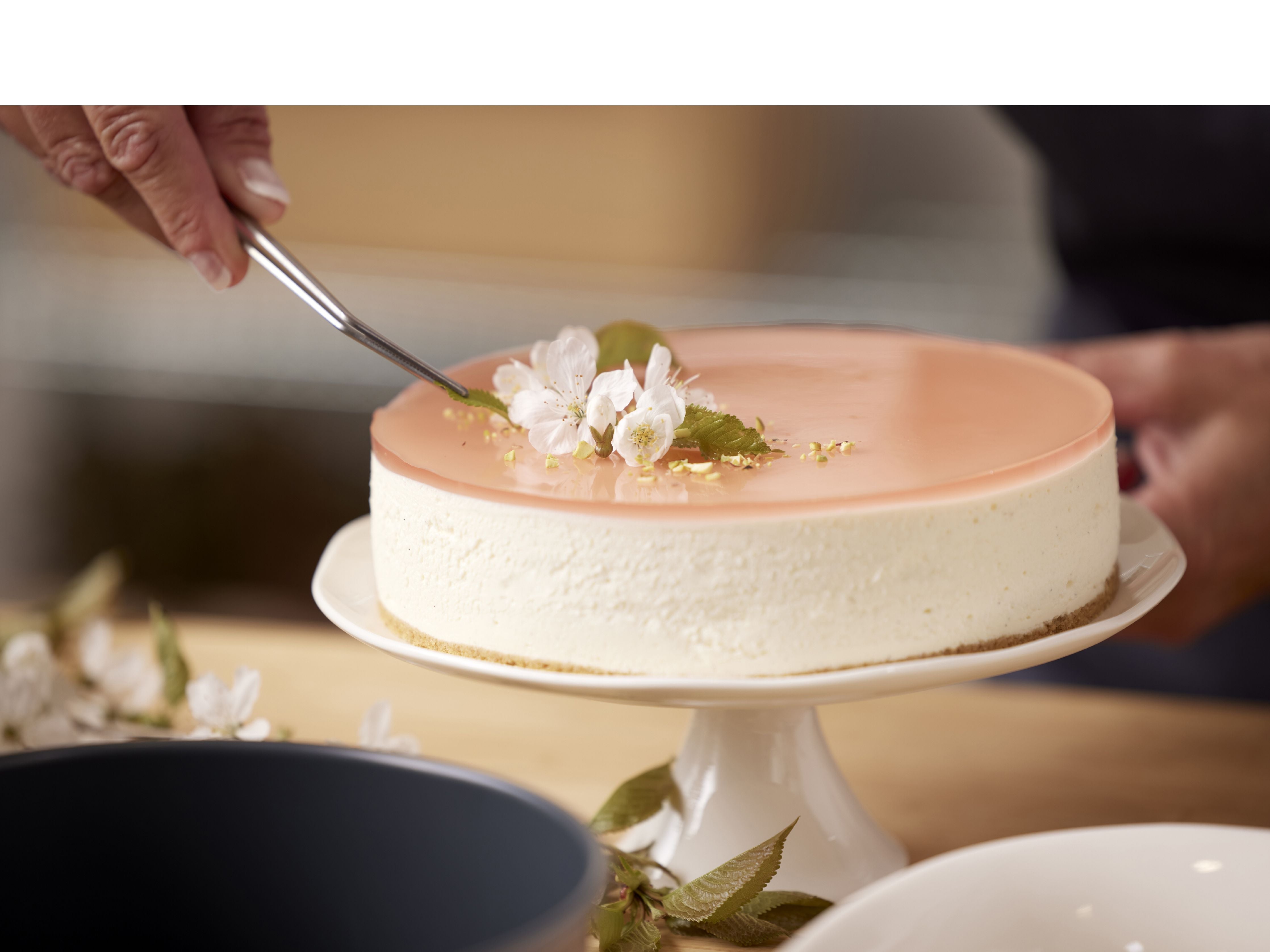 [product_category]-Blomsterbergs Cake Tin Latte, ø 20 Cm-Blomsterbergs-5722000309017-30901-BLO-2