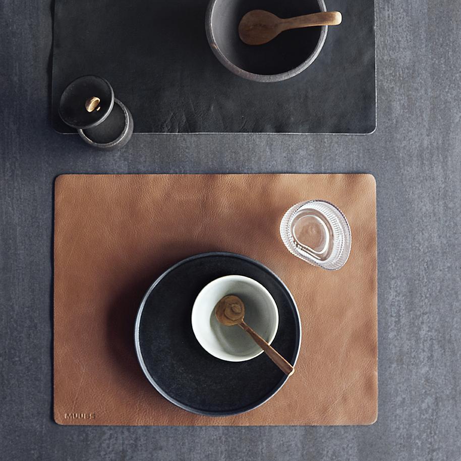 [product_category]-Muubs Camou Placemat 45cm, Brown Leather-Muubs-5711973033210-8520000117-MUU-2