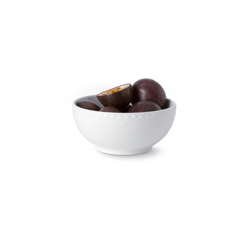 [product_category]-Royal Copenhagen White Fluted Half Lace Bowl, 73cl-Royal Copenhagen-5705140733546-1028386-ROY-2