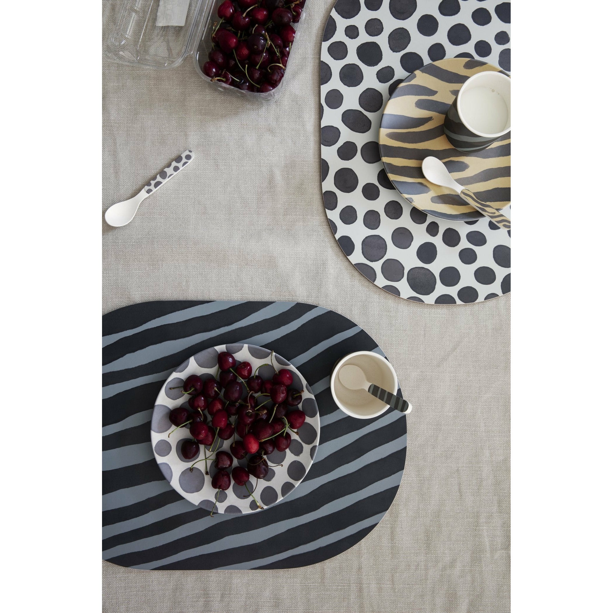 Ferm Living Safari Platzset, Giraffe-Servietten-Ferm Living-5704723104100-100532717-FER-EXPIRED-inwohn